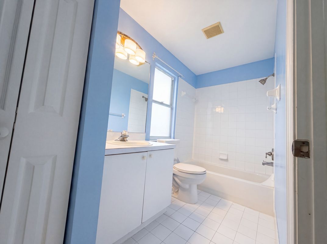 Photo 6 of 29 of 1848 Capeside Cir, Wellington, FL