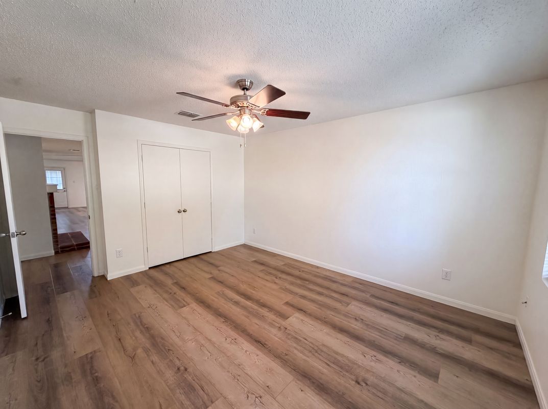 Photo 10 of 14 of 725 Hanceville Way, Wylie, TX
