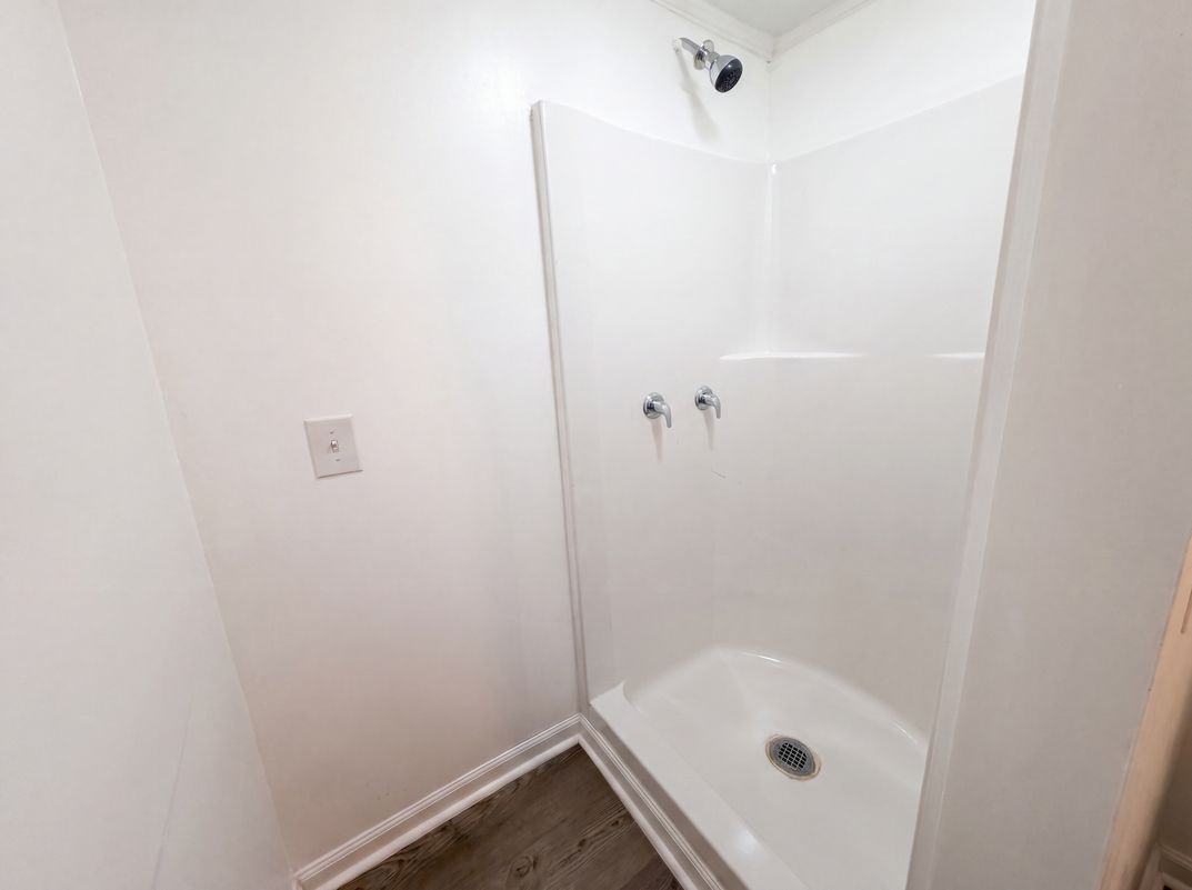 Photo 14 of 23 of 1502 Pine St, West Columbia, SC