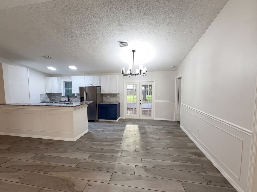Photo 7 of 24 of 967 Lamplighter Dr NW, Palm Bay, FL