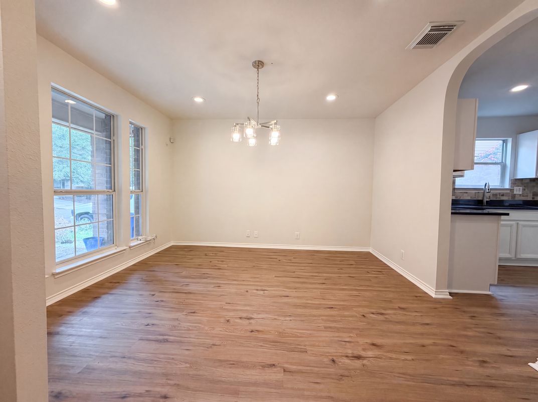 Photo 6 of 18 of 2648 Hunt St, New Braunfels, TX