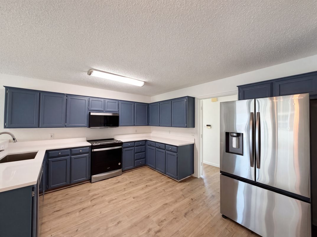 Photo 13 of 22 of 4700 Maryannes Meadow Dr, Fort Worth, TX