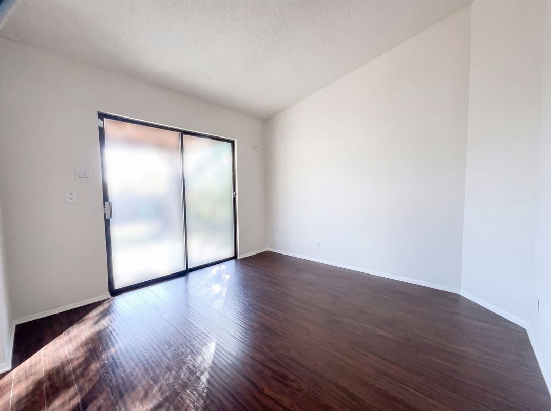 Photo 4 of 16 of 15009 Winter View Dr, San Antonio, TX