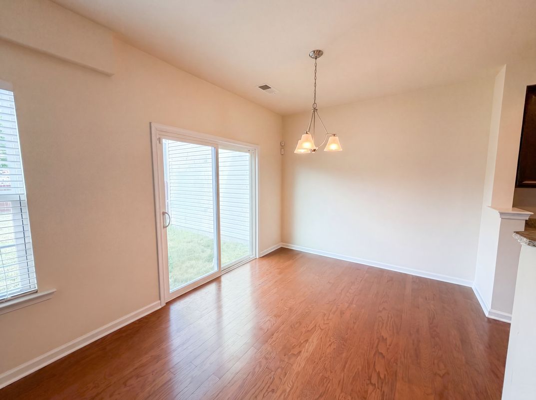 Photo 8 of 18 of 3713 Banana Ln, Midlothian, VA