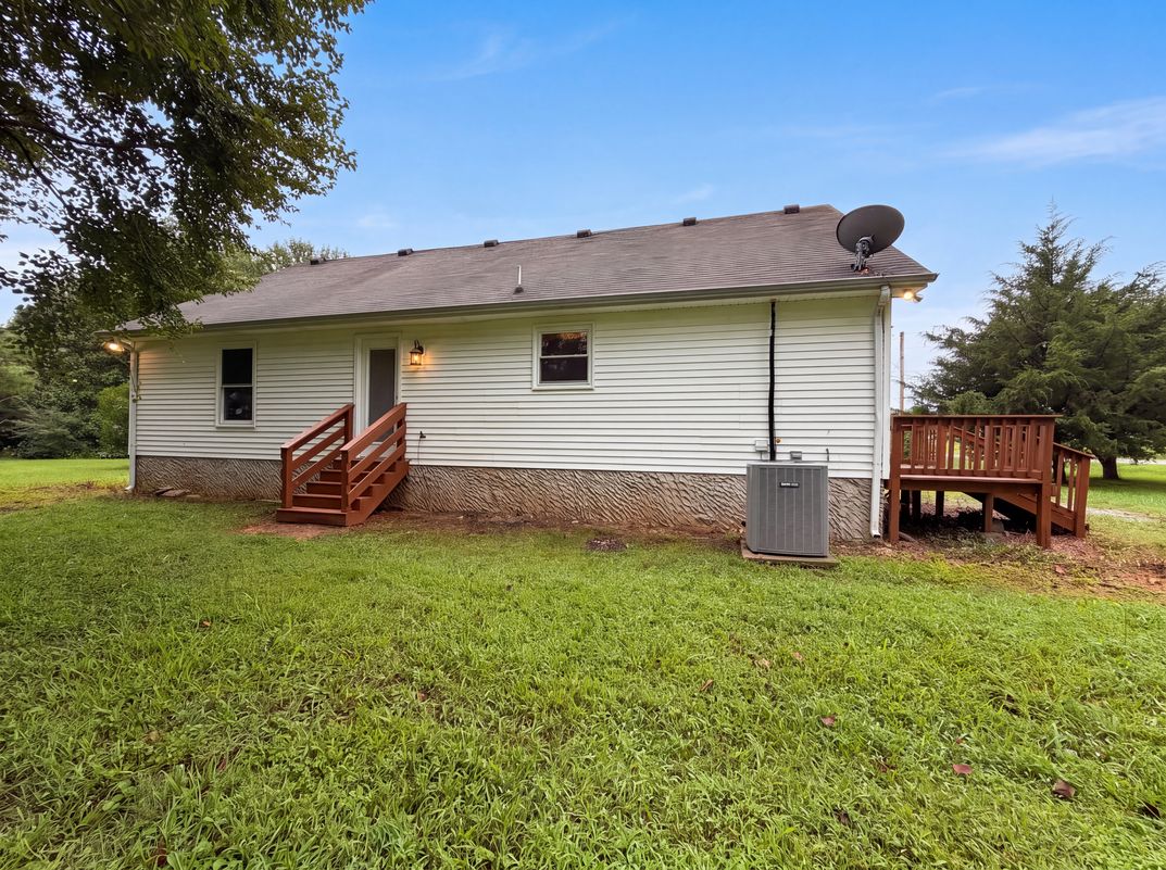 Photo 18 of 21 of 7502 Lone Eagle Dr, Murfreesboro, TN