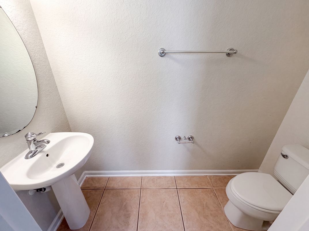 Photo 18 of 36 of 13228 Roskin Ln, Windermere, FL