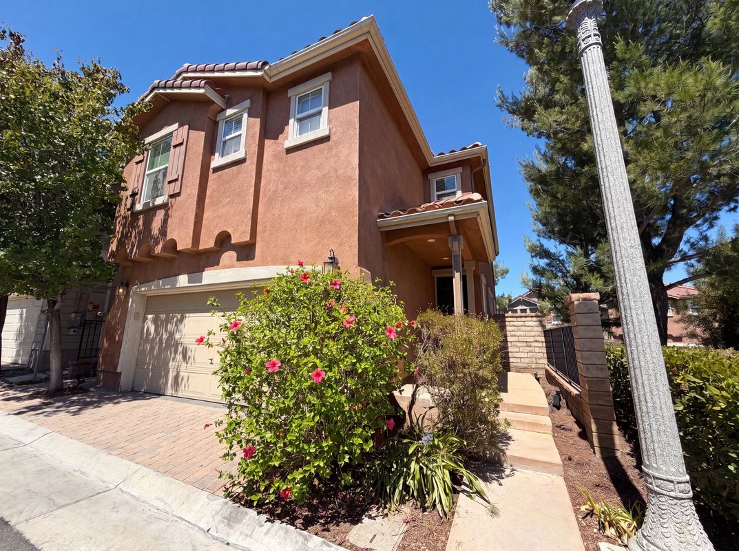 Photo 19 of 24 of 29206 Rio Lobo Way, Valencia, CA