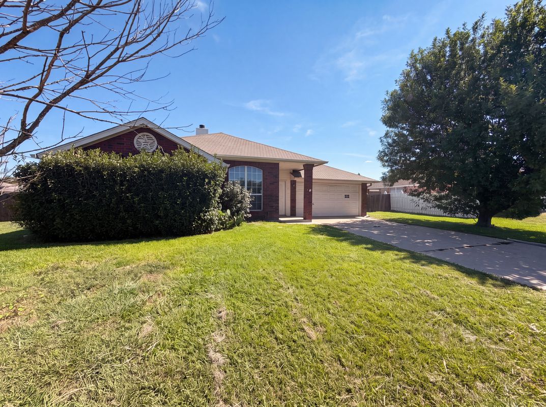 Photo 17 of 19 of 507 Abu Bakar Dr, Killeen, TX