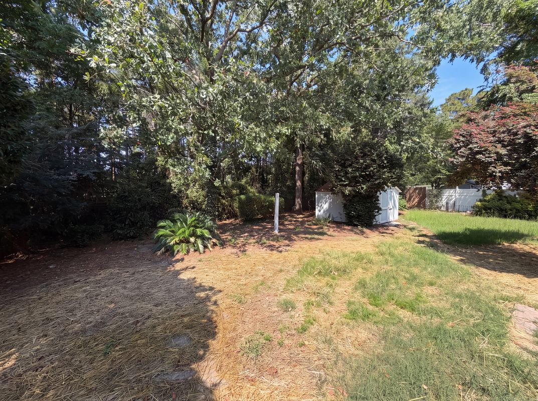 Photo 31 of 37 of 153 Courtney Oak Dr, West Columbia, SC