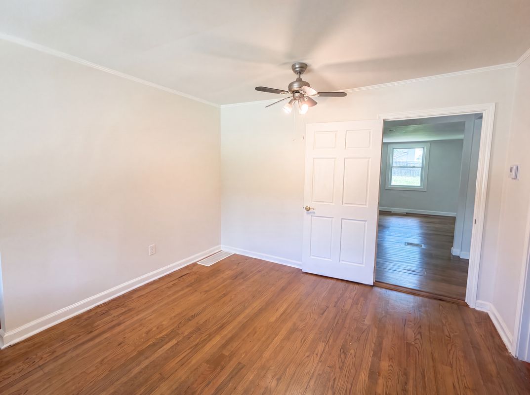 Photo 4 of 23 of 5656 Salem Rd, Covington, GA
