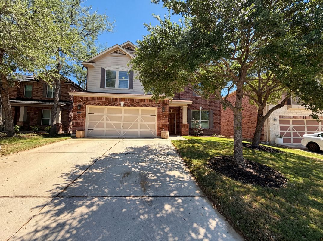 Property photo 1 of 21234 Cinch Run