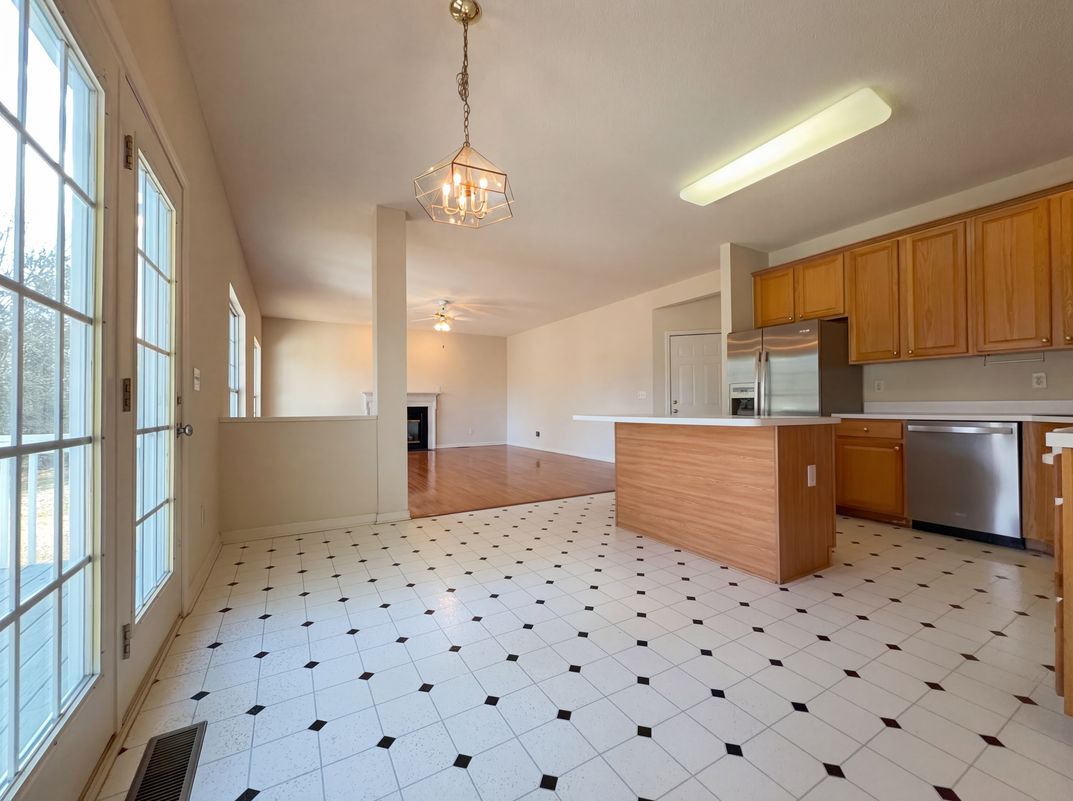 Photo 11 of 21 of 504 Ledyard Ct, Wake Forest, NC