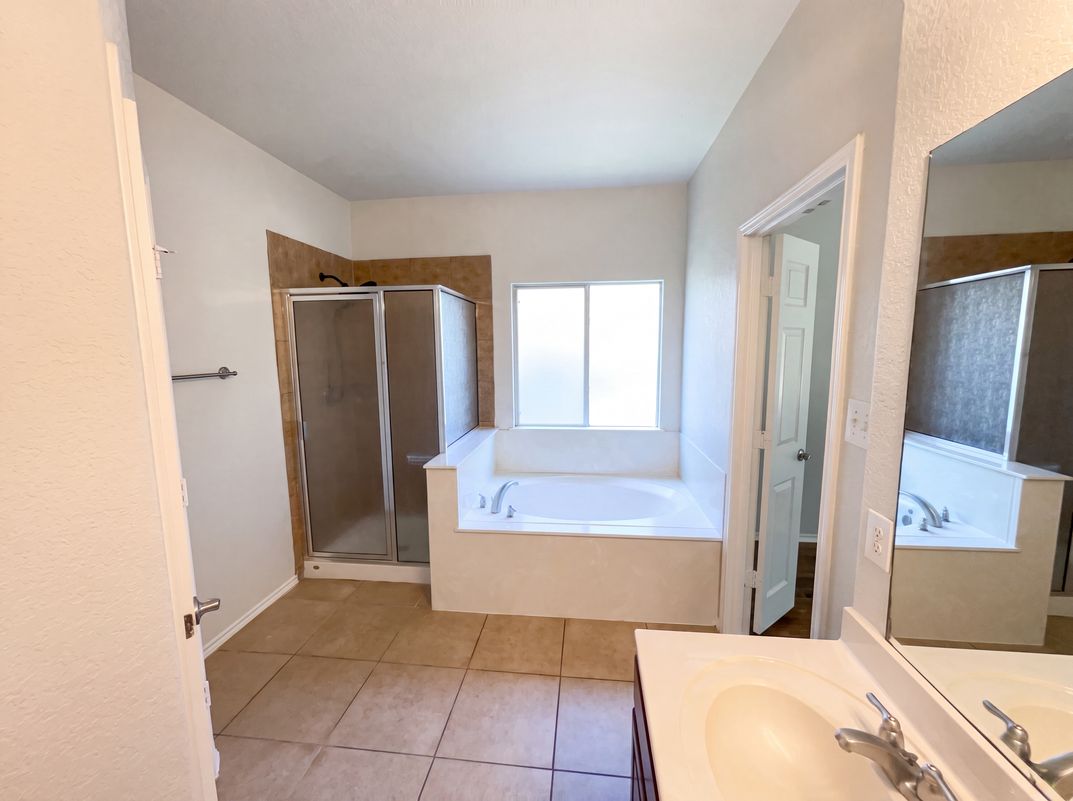 Photo 11 of 19 of 26210 Presidio Mesa, Boerne, TX