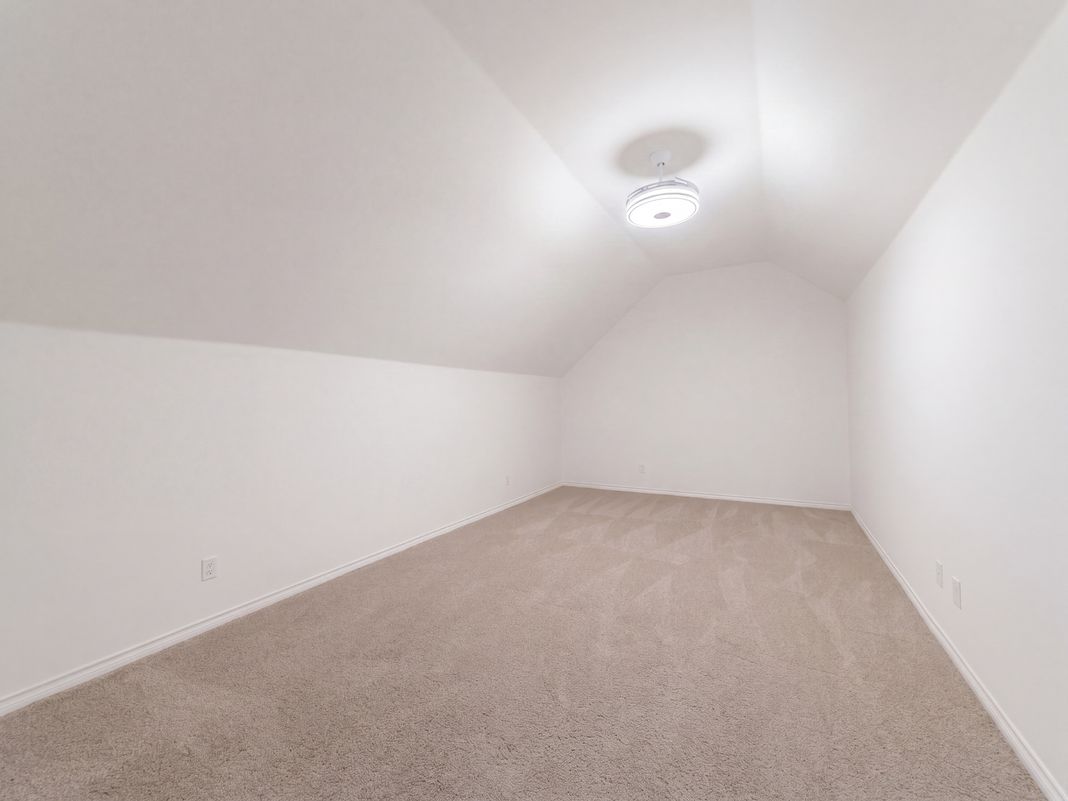 Photo 16 of 20 of 1232 Spanish Moss Dr, Savannah, TX