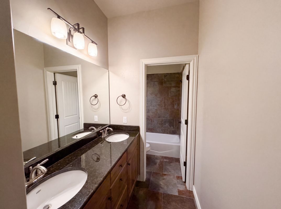 Photo 26 of 31 of 14496 S Fox Creek Dr, Herriman, UT
