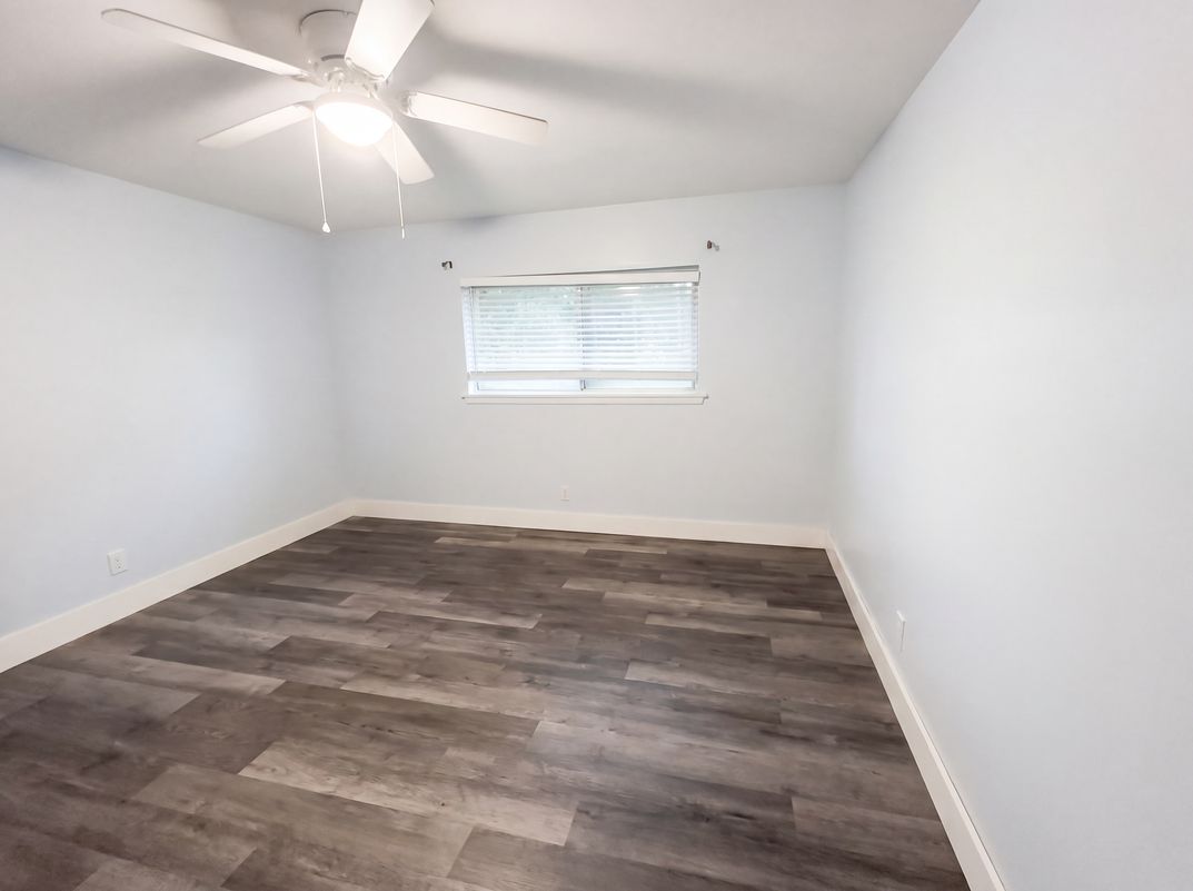 Photo 14 of 24 of 502 Bradley Ave, Bay Minette, AL