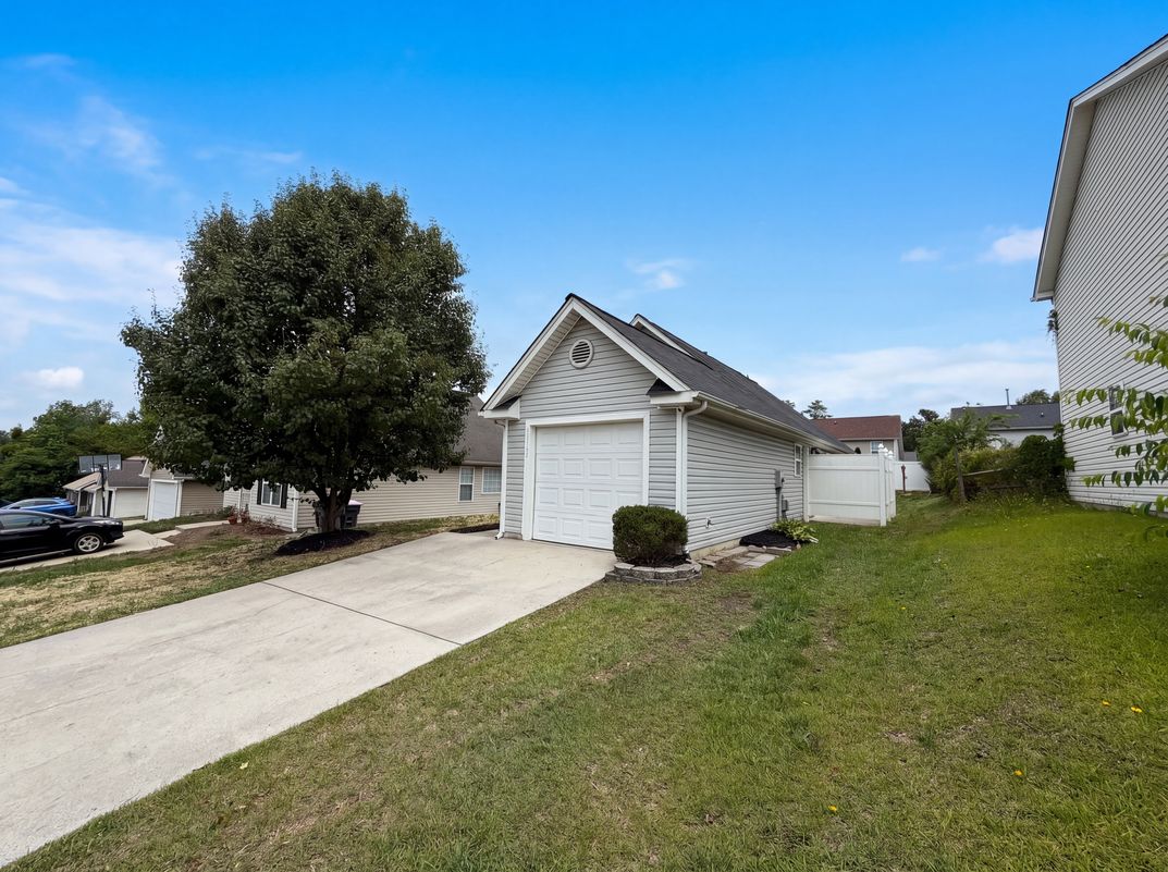 Photo 16 of 18 of 1841 Mission Oaks St, Kannapolis, NC