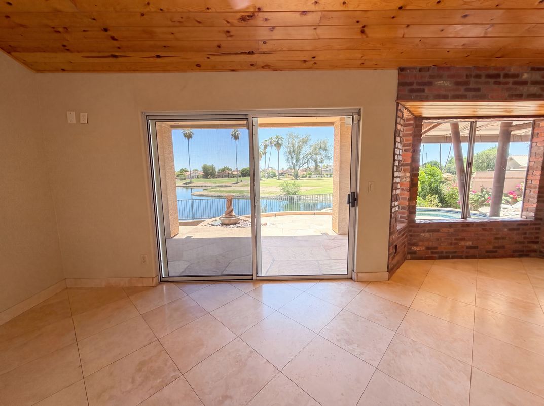 Photo 8 of 31 of 21609 N 61st Ave, Glendale, AZ