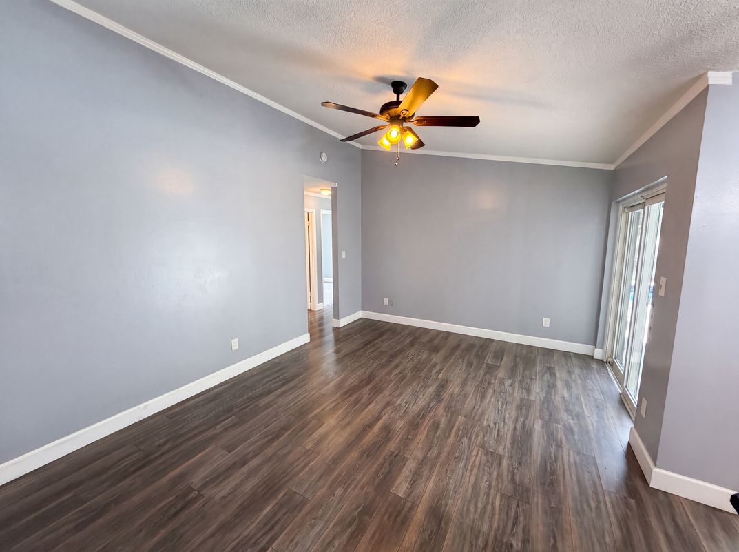Photo 10 of 33 of 4830 Dunbarton Dr, Orlando, FL