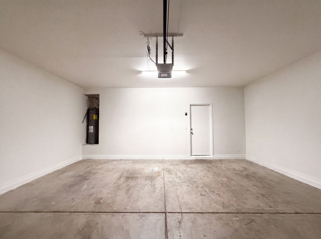 Photo 21 of 27 of 7730 W Giles Rd, Phoenix, AZ