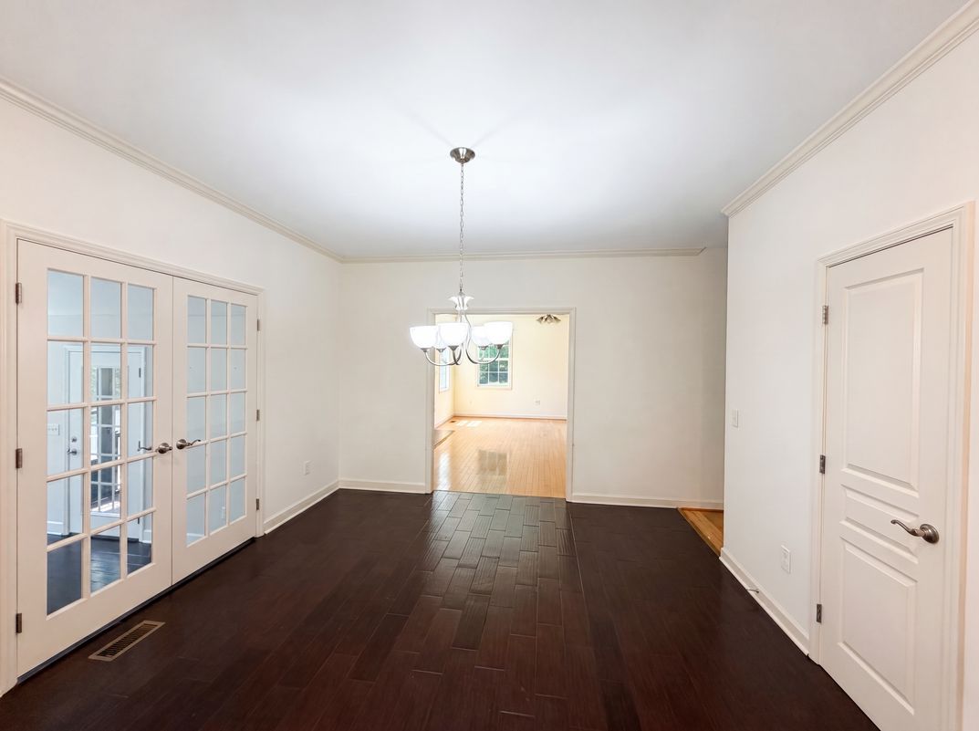 Photo 10 of 23 of 4903 Homeplace Dr, Apex, NC