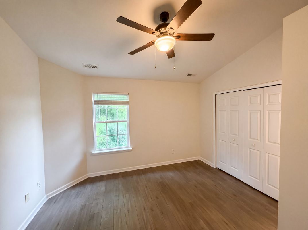 Photo 14 of 21 of 10114 Ballyclare Ct, Charlotte, NC