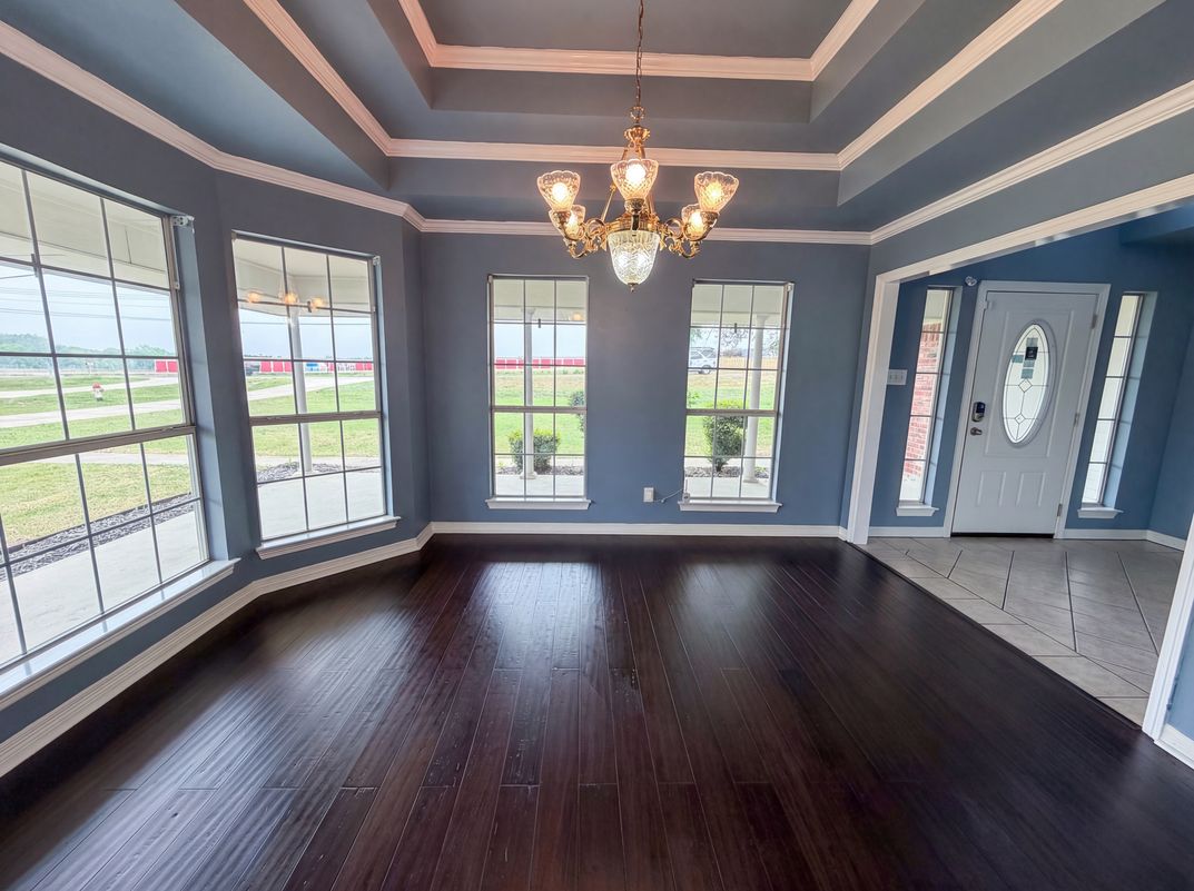 Photo 8 of 22 of 4014 Ovilla Rd, Waxahachie, TX