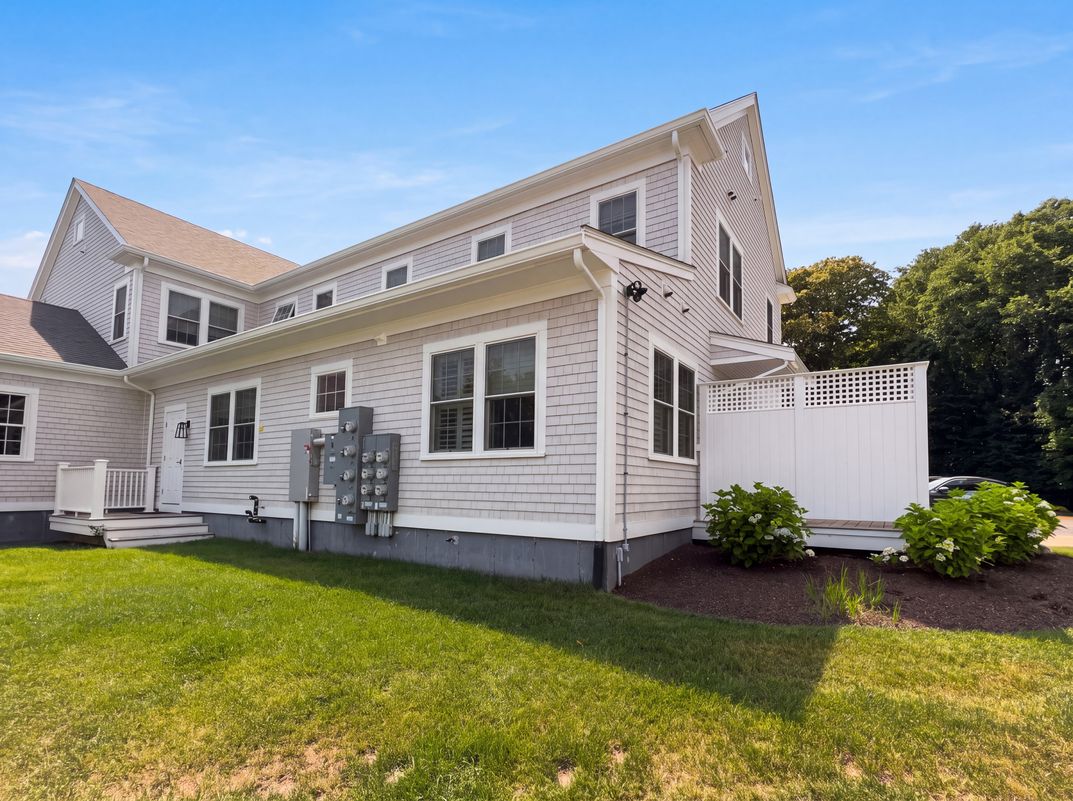 Photo 5 of 19 of 100 Dillingham Ave, Falmouth, MA