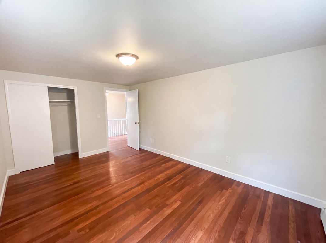Photo 12 of 28 of 48 Woodlawn St, Randolph, MA