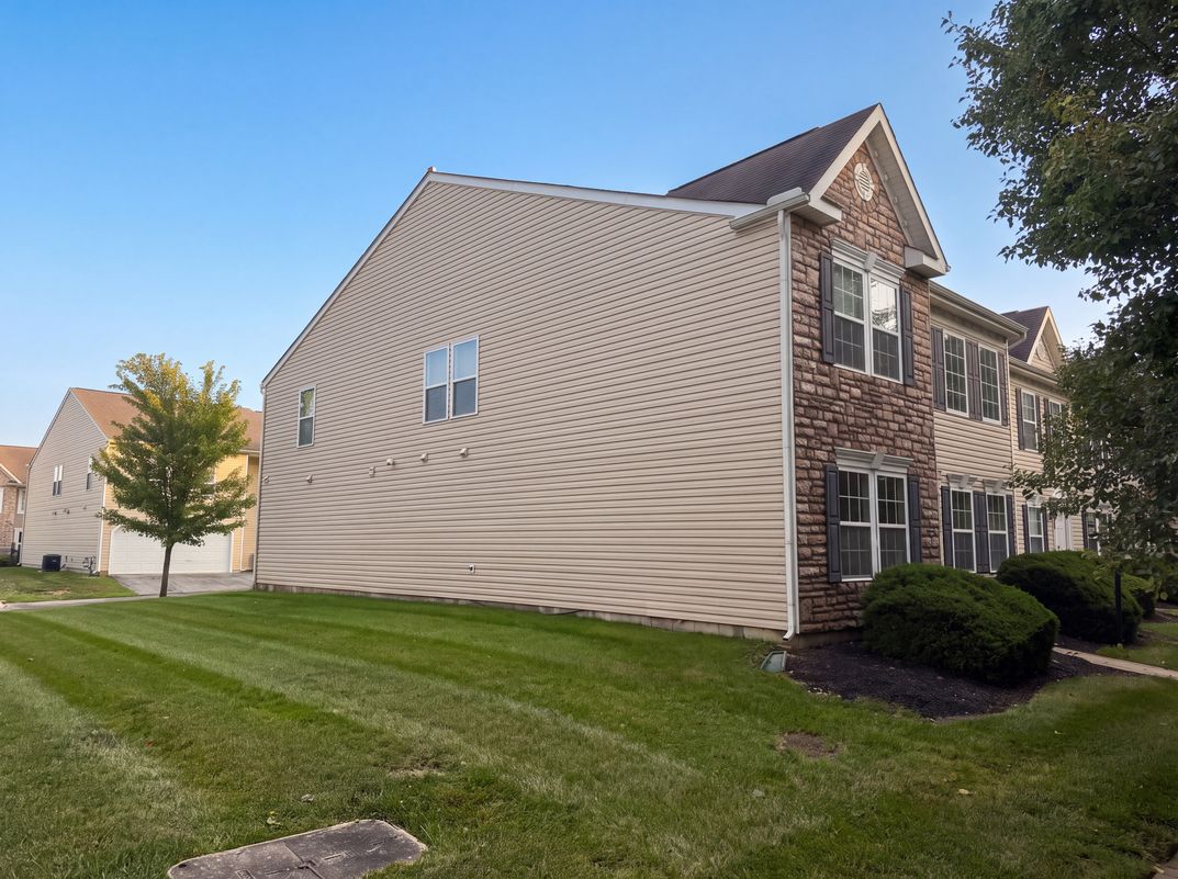 Photo 37 of 40 of 4186 Coble Bowman Way, Canal Winchester, OH