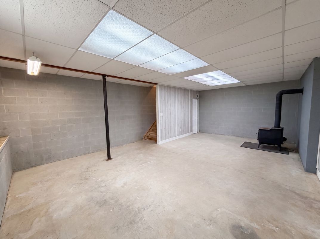 Photo 16 of 27 of 311 Hickory Wood Dr, Kannapolis, NC