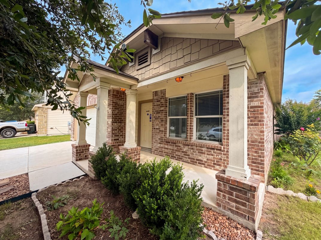 Photo 15 of 16 of 789 Wolfeton Way, New Braunfels, TX