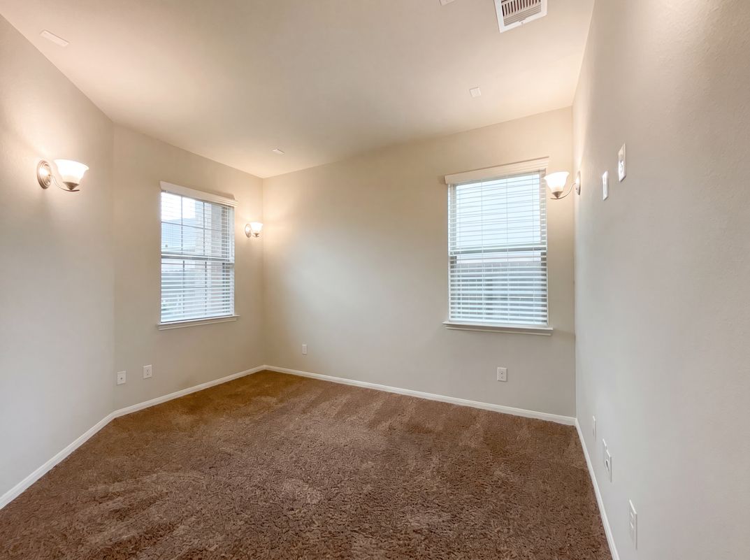 Photo 12 of 20 of 10310 Lake Huron Dr, Humble, TX