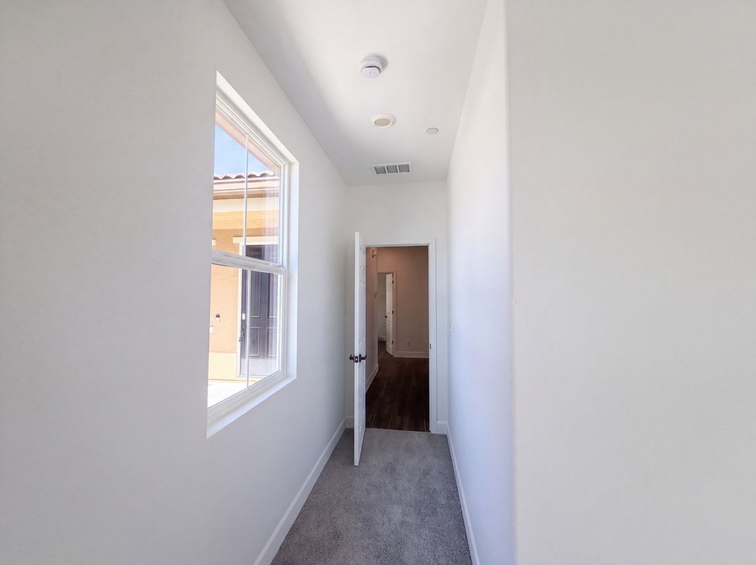Photo 29 of 40 of 1216 Hamel Way, Galt, CA
