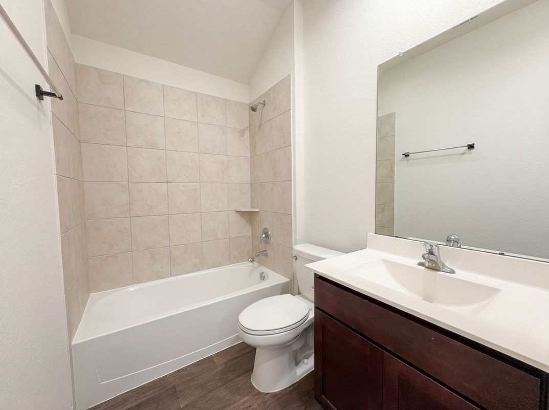 Photo 8 of 16 of 2522 S Colosseum Ct, New Caney, TX