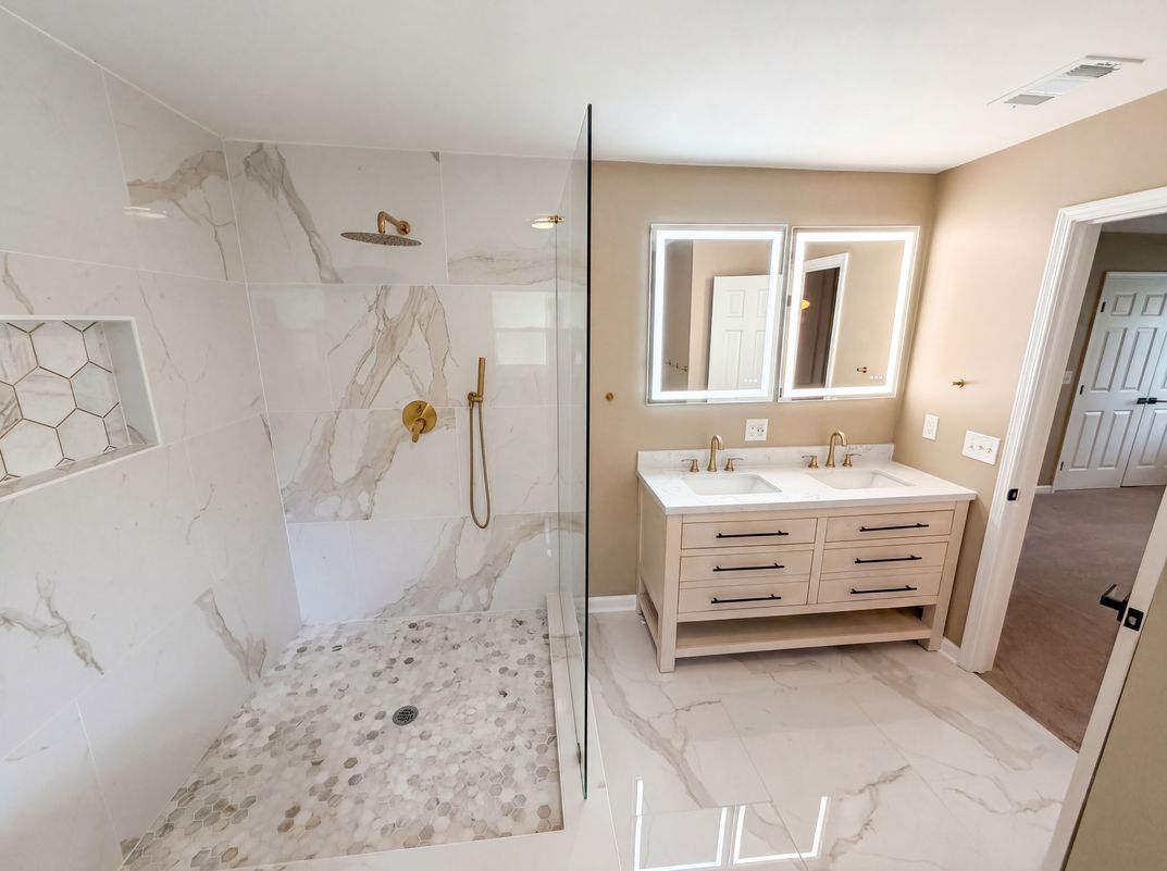 Photo 20 of 38 of 1772 Huntingford Dr, Marietta, GA