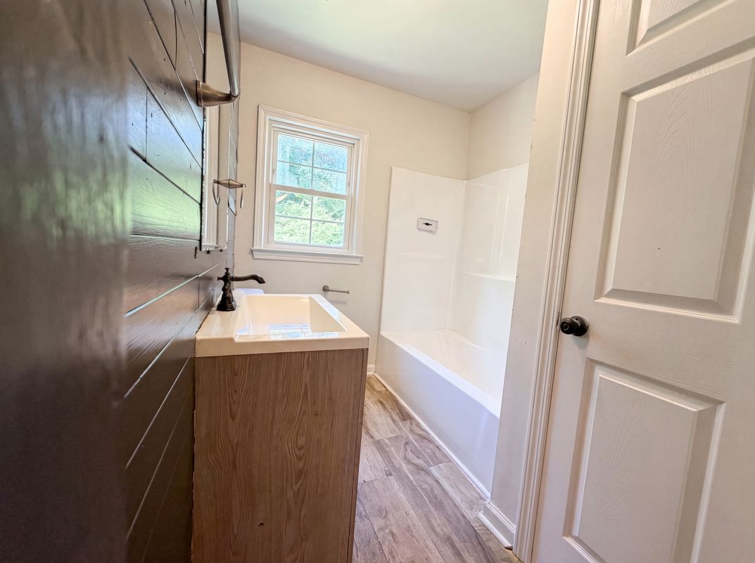 Photo 15 of 20 of 1125 Old Spartanburg Hwy, Lyman, SC