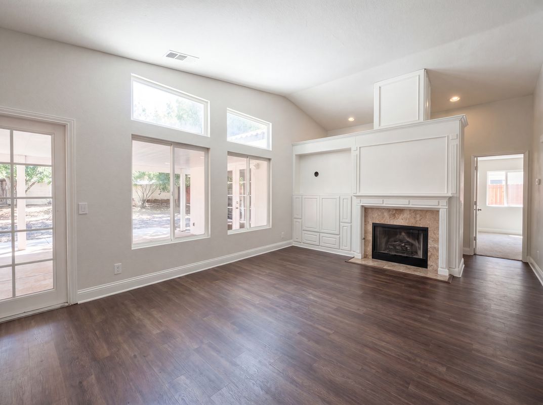 Property photo 3 of 44758 Potestas Dr