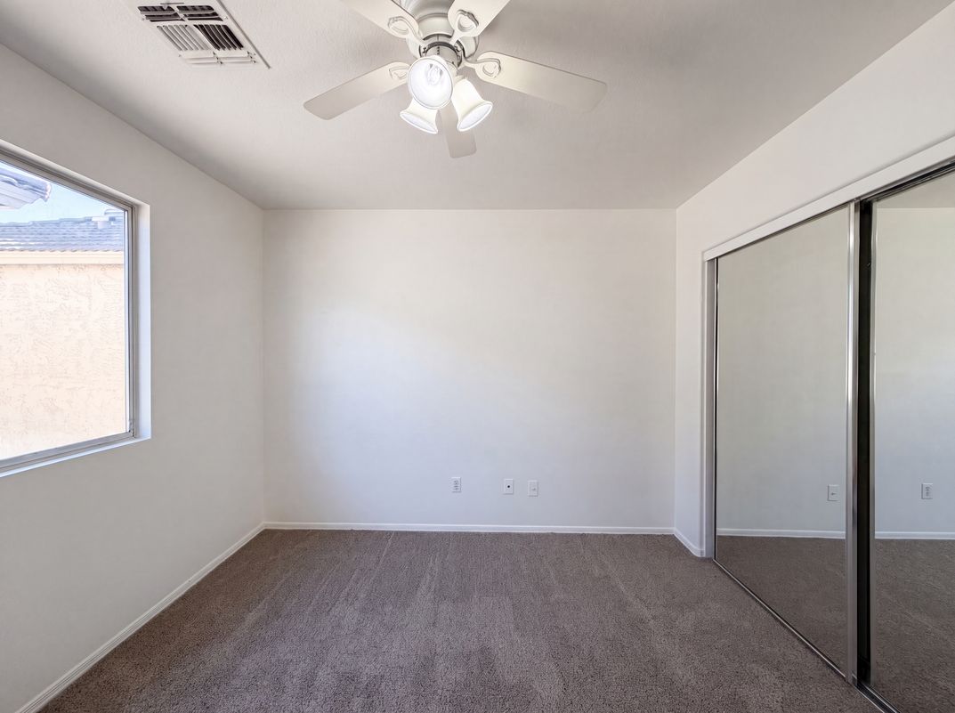 Photo 15 of 50 of 1515 E Bloch Rd, Phoenix, AZ