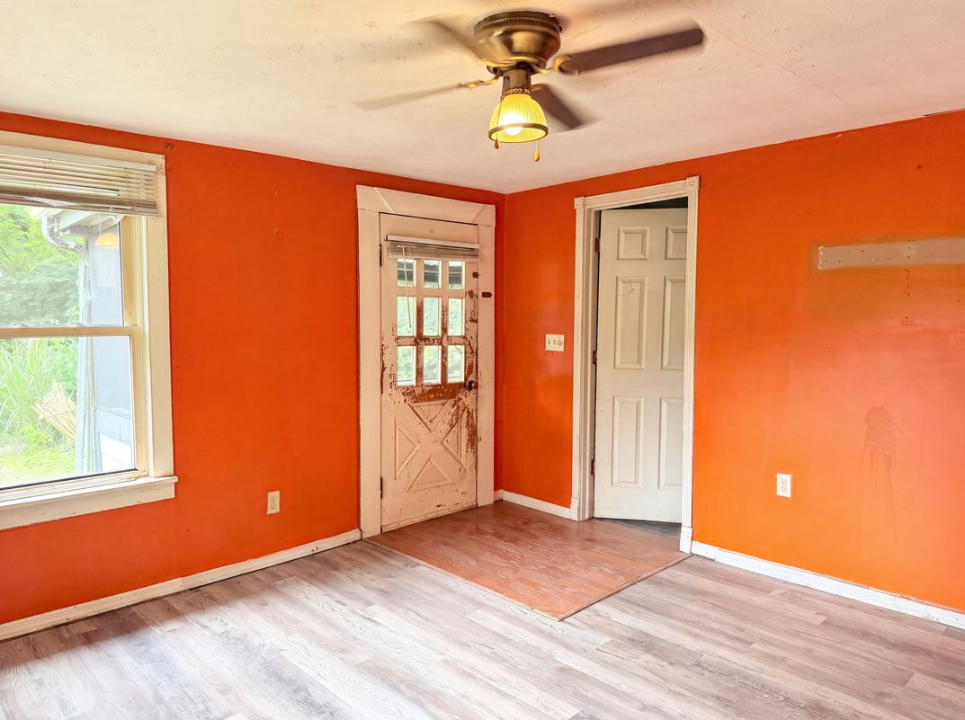 Photo 6 of 19 of 219 W Glen Ave, Batavia, OH