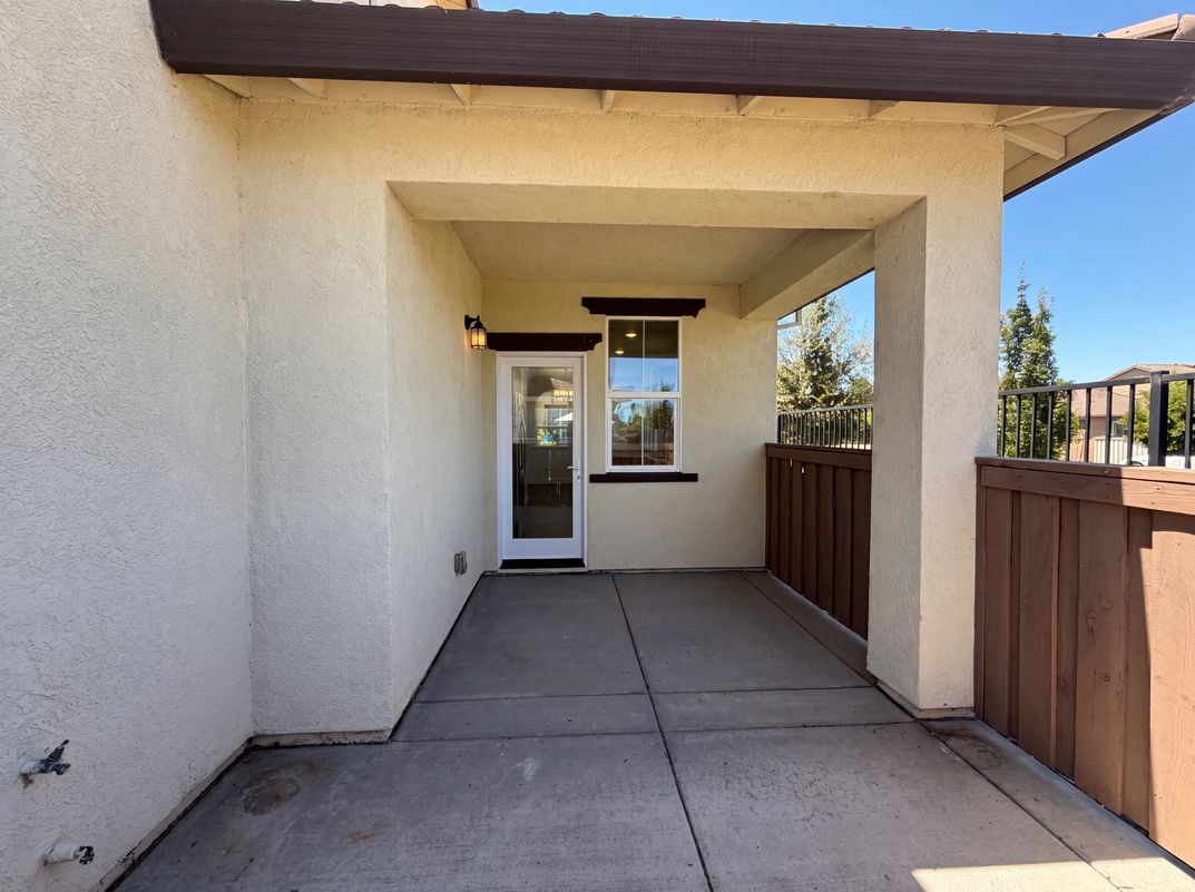 Photo 26 of 30 of 10801 Portico Cir, Rancho Cordova, CA