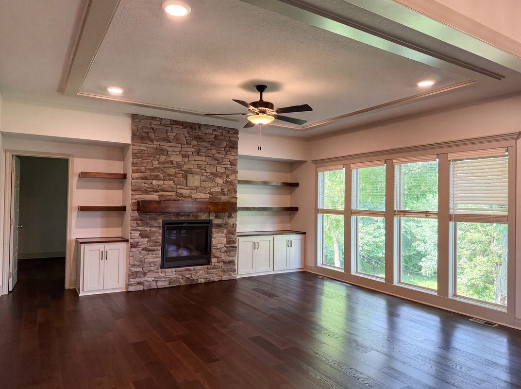 Photo 3 of 34 of 7540 N Amity Ave, Kansas City, MO