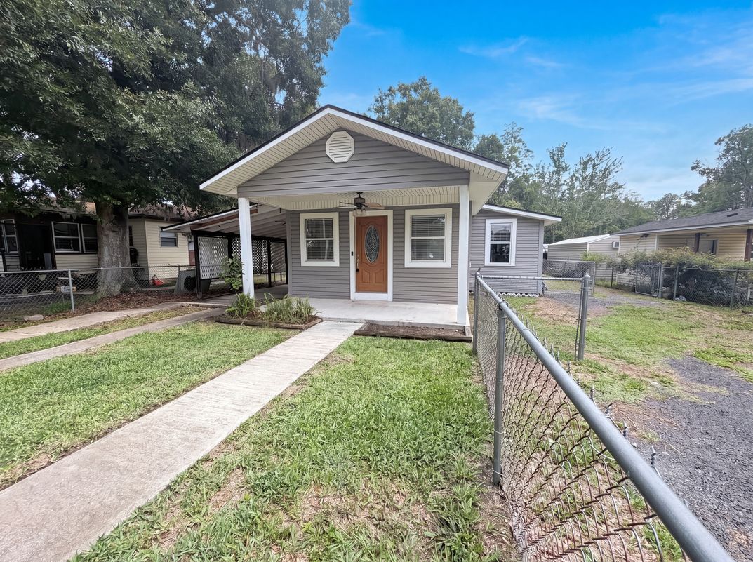 Property photo 1 of 642 Gardiner St