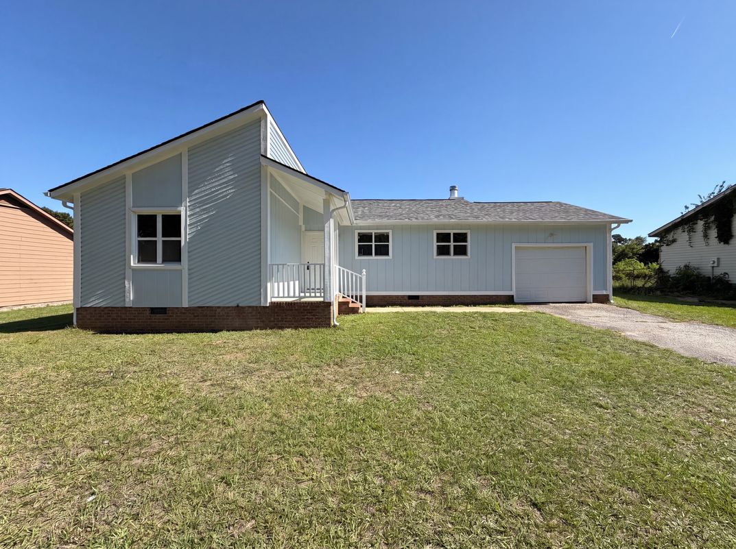 Property photo 1 of 1843 Berriedale Dr