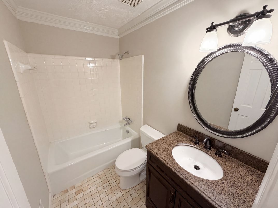 Photo 19 of 46 of 2360 Kimbrough Ct, Atlanta, GA