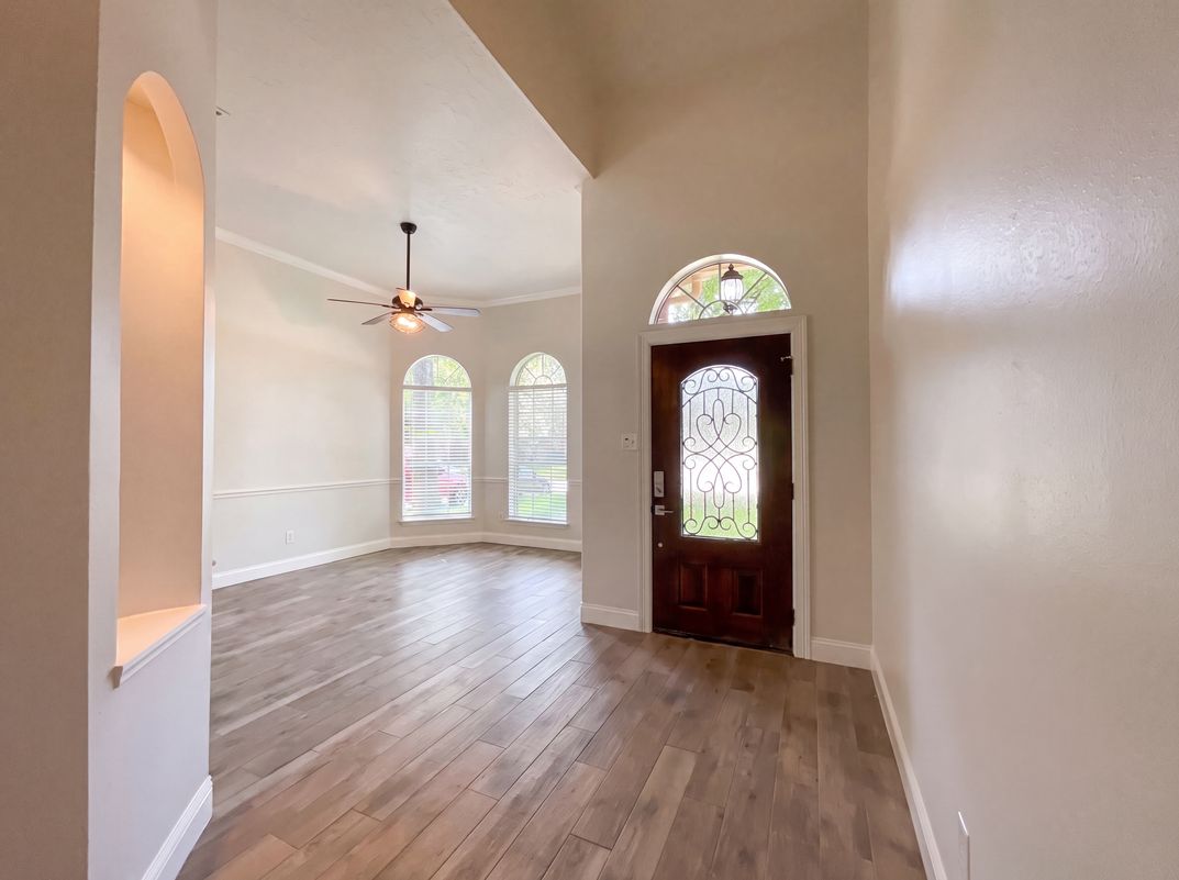 Photo 18 of 20 of 7107 Sweet Violet Trl, Humble, TX