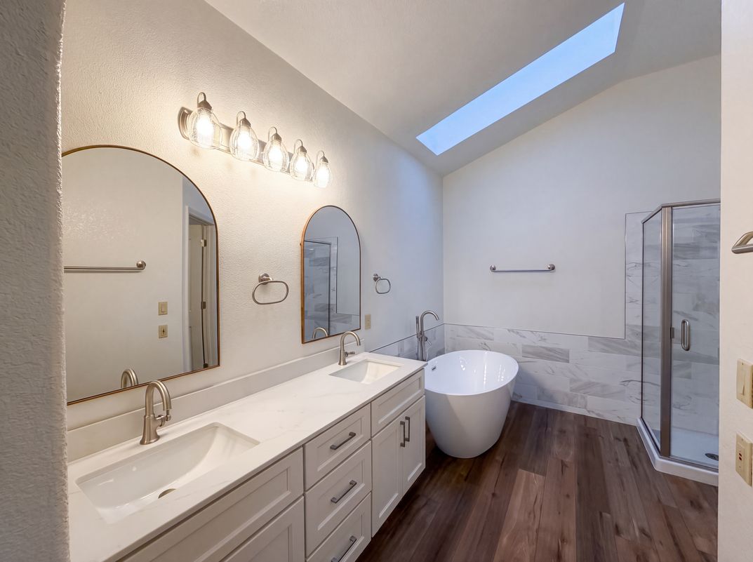 Photo 18 of 44 of 5344 Swindon Rd, Rocklin, CA