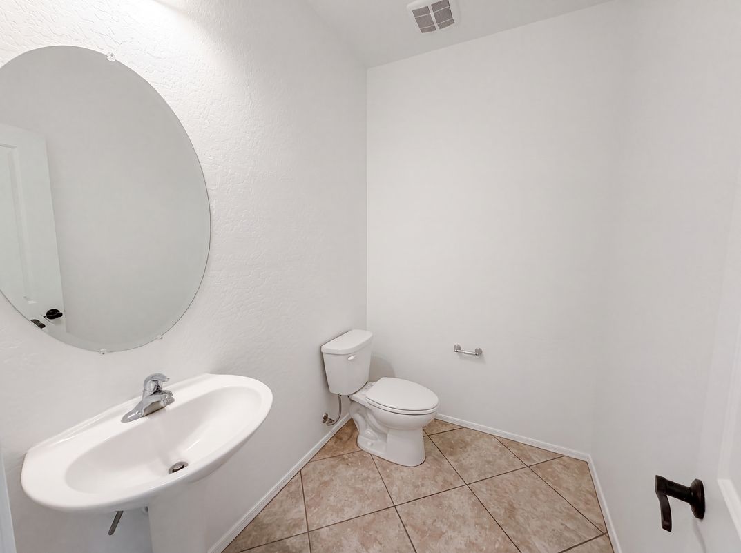 Photo 15 of 38 of 21276 W Berkeley Rd, Buckeye, AZ