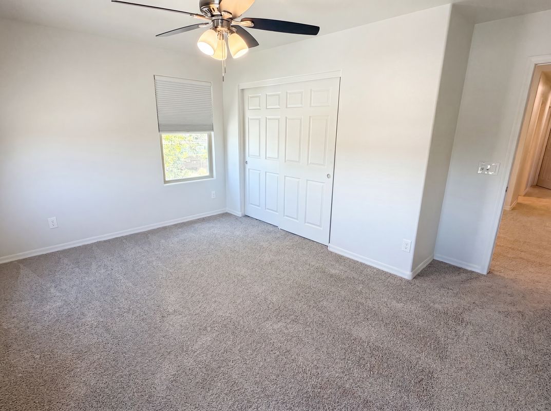 Photo 18 of 42 of 11284 N 186th Ln, Surprise, AZ