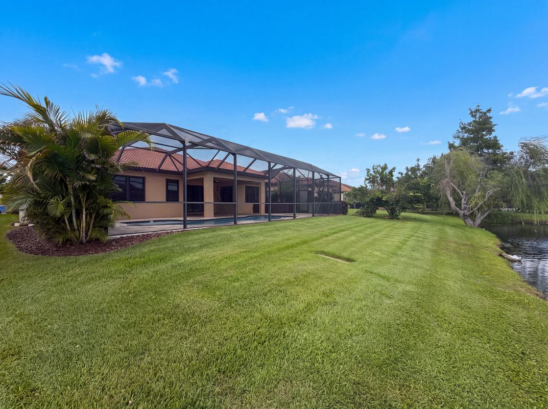 Photo 5 of 44 of 2575 Grand Lakeside Dr, Palm Harbor, FL